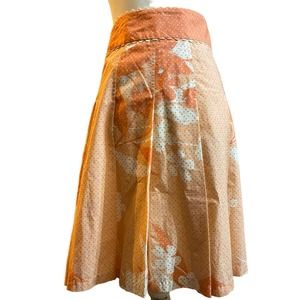 Liz Claiborne Peach and Cream Pleated skirt with flowers